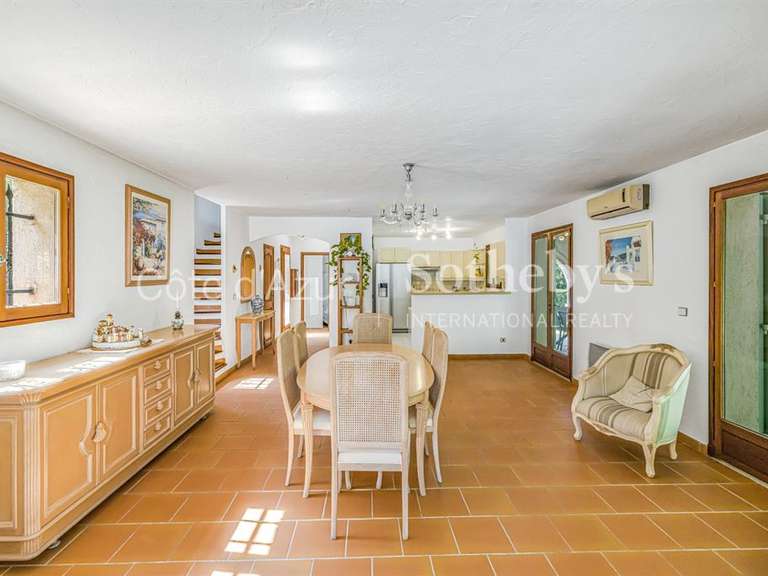 Maison Mandelieu-la-Napoule - 4 chambres - 130m²