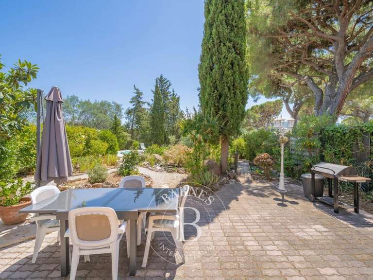 Maison Mandelieu-la-Napoule - 3 chambres - 150m²