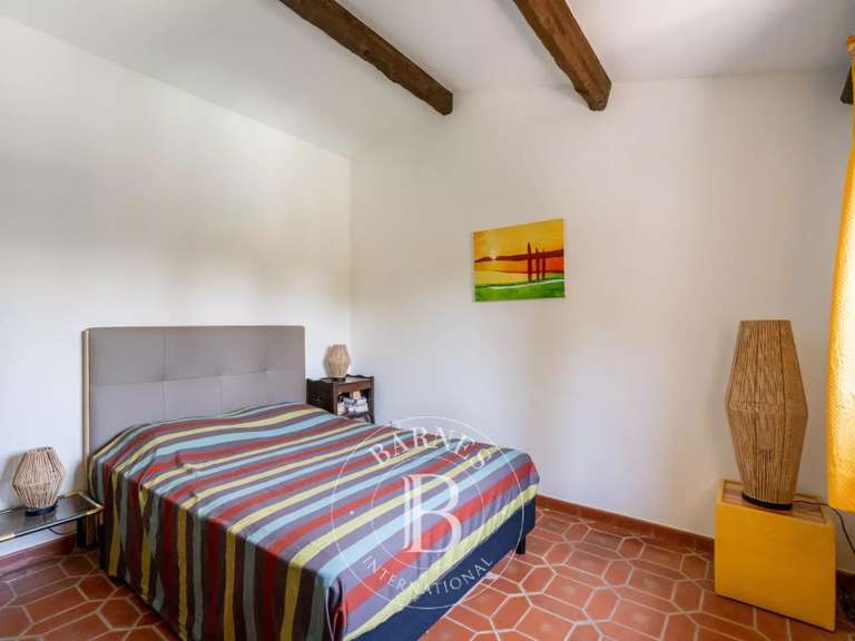 Maison Mandelieu-la-Napoule - 3 chambres - 150m²