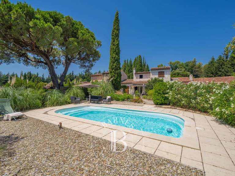 Maison Mandelieu-la-Napoule - 3 chambres - 150m²