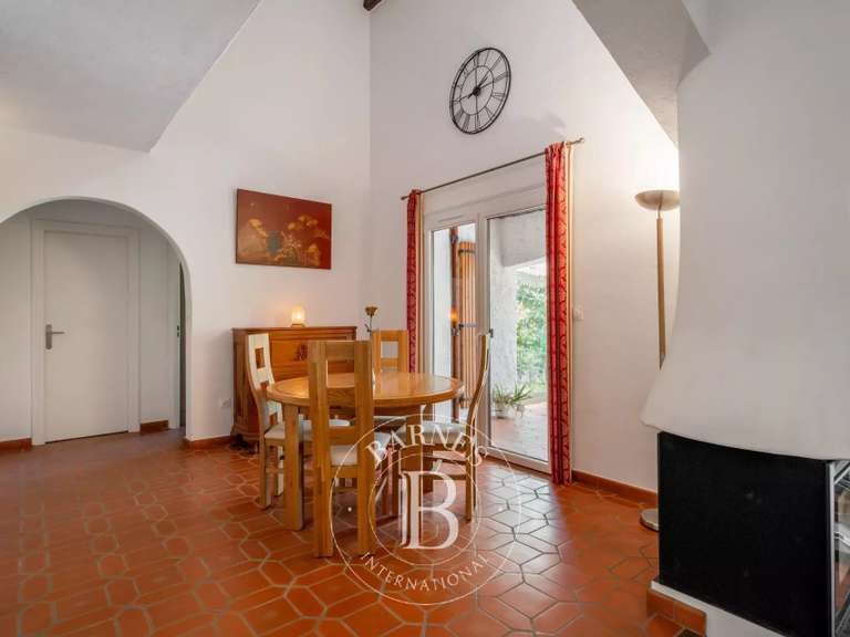 Maison Mandelieu-la-Napoule - 3 chambres - 150m²
