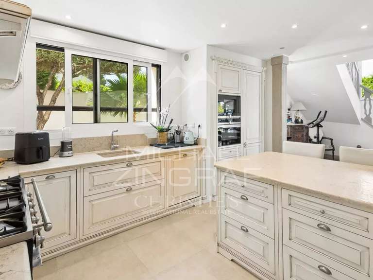 Maison Mandelieu-la-Napoule - 4 chambres - 326m²