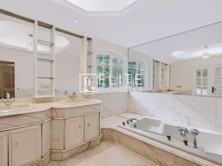 Maison avec Vue sur mer Mandelieu-la-Napoule - 256m²