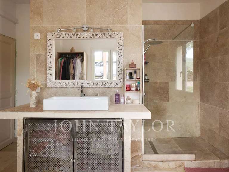 Propriété Mandelieu-la-Napoule - 8 chambres - 524m²