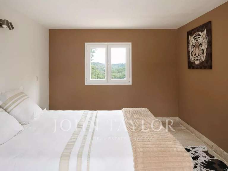 Propriété Mandelieu-la-Napoule - 8 chambres - 524m²