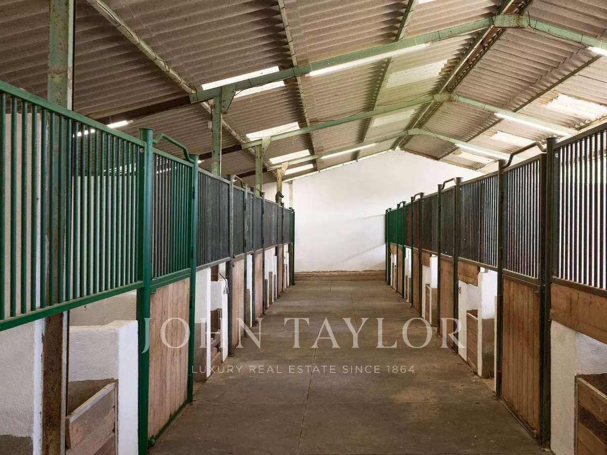 Property Mandelieu-la-Napoule