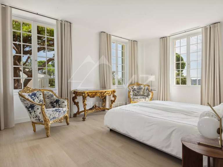 Propriété Mandelieu-la-Napoule - 6 chambres - 620m²