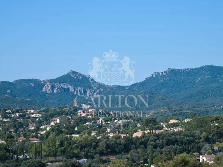 Terrain Mandelieu-la-Napoule - 2135m²