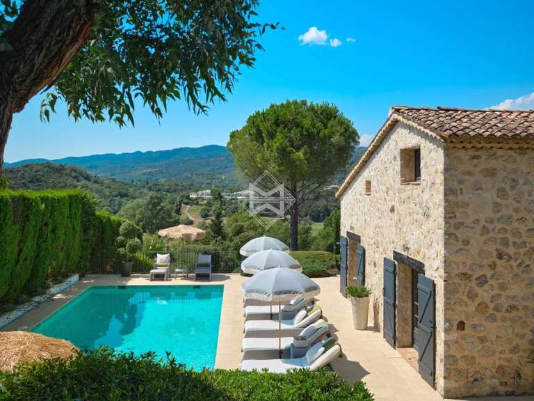 Villa Mandelieu-la-Napoule - 6 bedrooms - 304m²