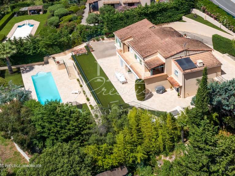 Villa Mandelieu-la-Napoule - 5 bedrooms - 249m²