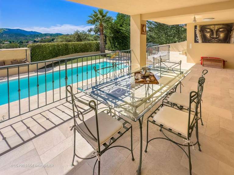 Villa Mandelieu-la-Napoule - 5 bedrooms - 249m²