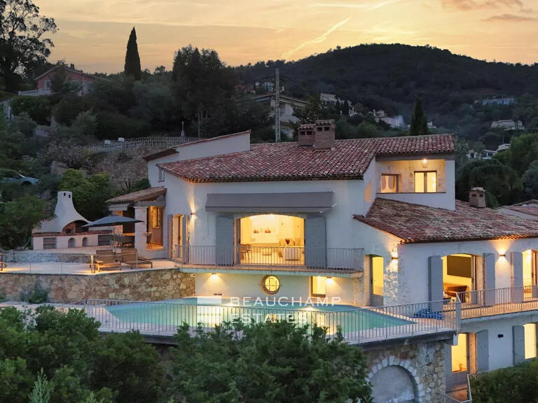 Villa Mandelieu-la-Napoule - 4 chambres - 301m²
