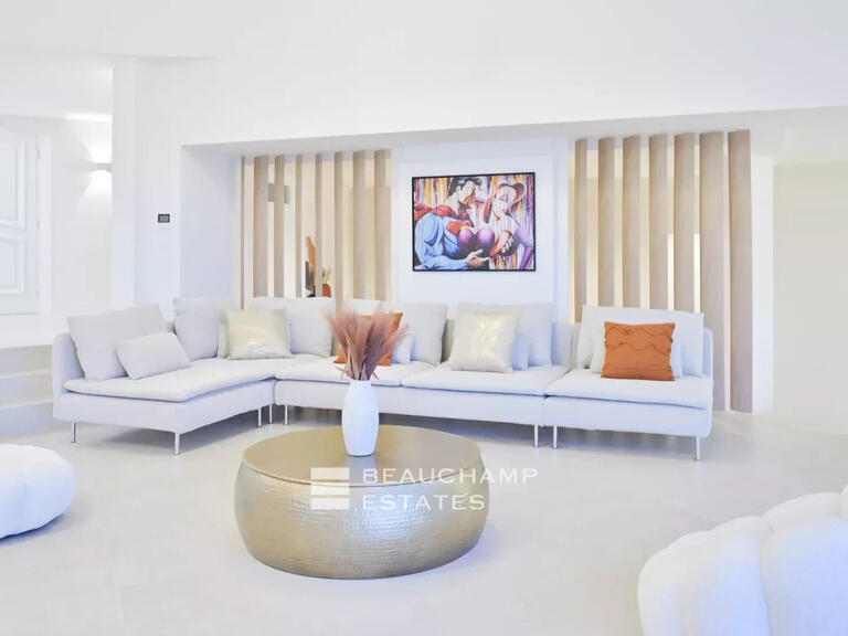 Villa Mandelieu-la-Napoule - 4 chambres - 301m²