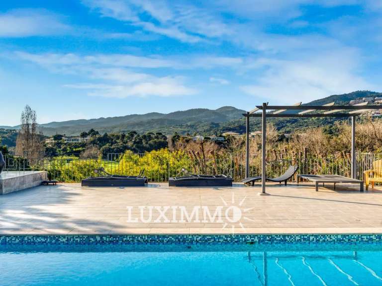 Villa Mandelieu-la-Napoule - 6 bedrooms - 281m²