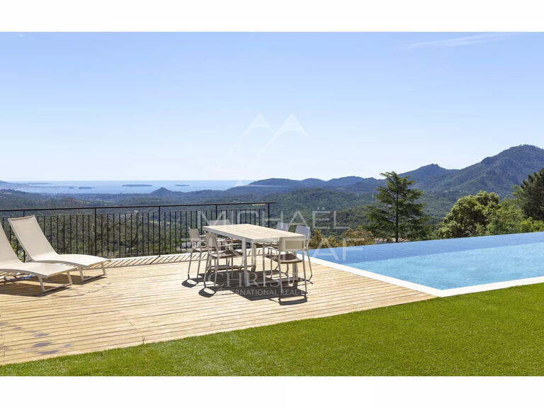 Villa Mandelieu-la-Napoule - 4 chambres - 235m²
