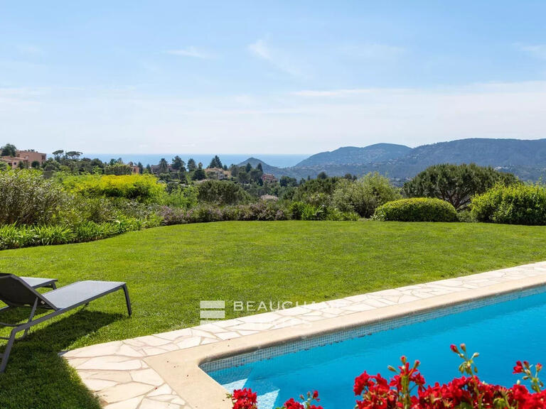 Villa Mandelieu-la-Napoule - 5 chambres - 252m²