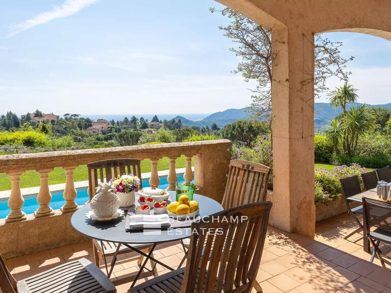 Villa Mandelieu-la-Napoule - 5 chambres - 252m²