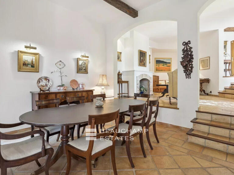 Villa Mandelieu-la-Napoule - 5 chambres - 252m²