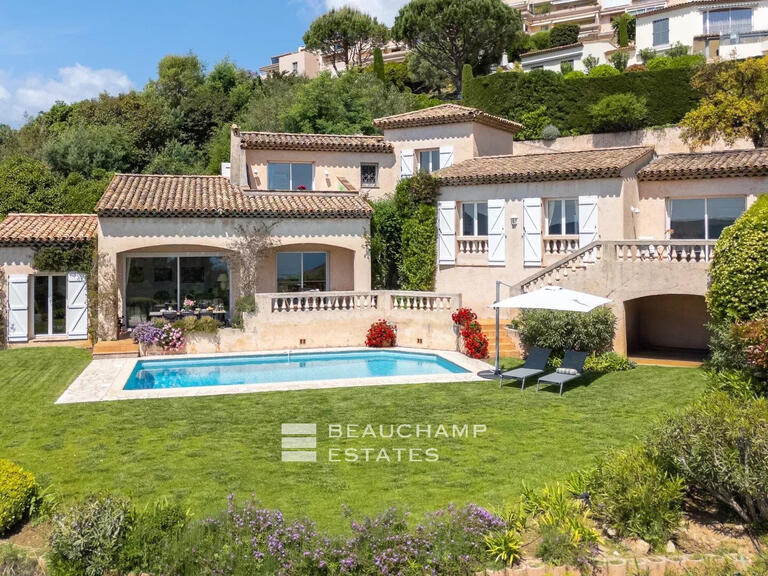 Villa Mandelieu-la-Napoule - 5 chambres - 252m²