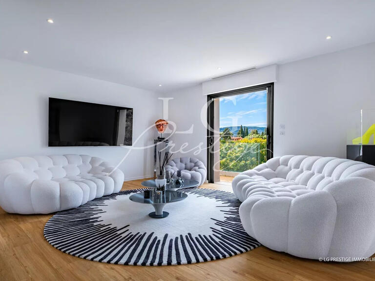 Villa Mandelieu-la-Napoule - 5 chambres - 230m²