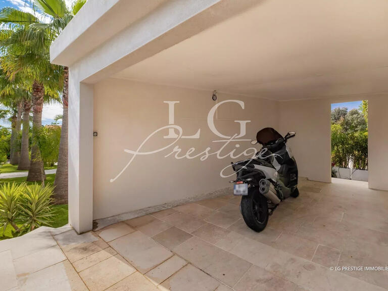Villa Mandelieu-la-Napoule - 5 chambres - 230m²
