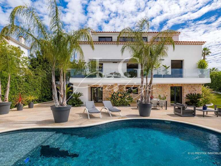 Villa Mandelieu-la-Napoule - 5 chambres - 230m²