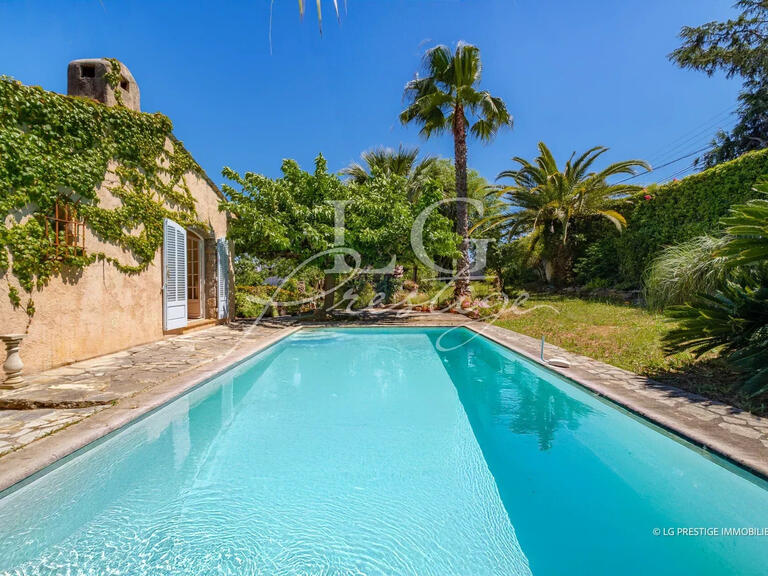 Villa Mandelieu-la-Napoule - 4 chambres - 202m²