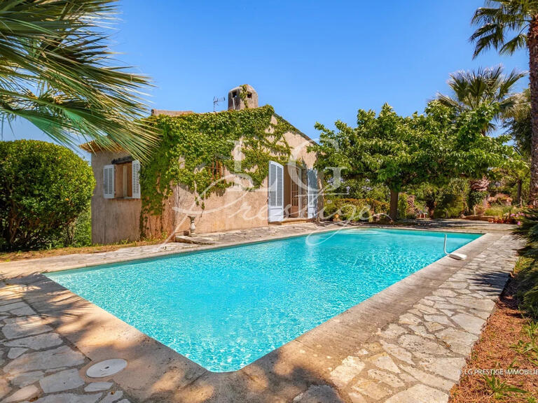 Villa Mandelieu-la-Napoule - 4 chambres - 202m²