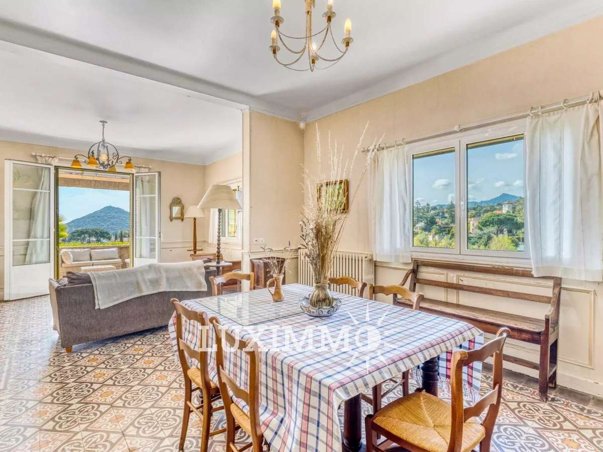 Villa Mandelieu-la-Napoule