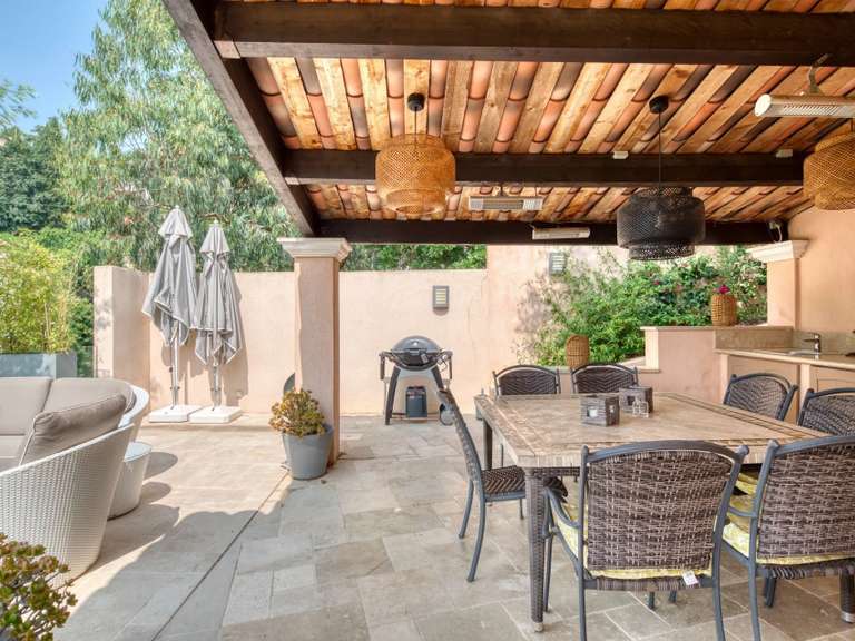 Villa with Sea view Mandelieu-la-Napoule - 4 bedrooms - 221m²