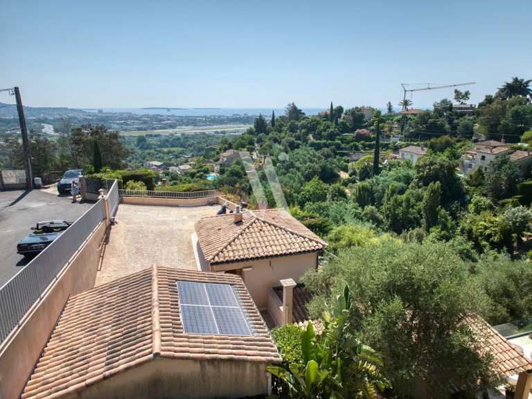 Villa Mandelieu-la-Napoule - 4 chambres - 221m²