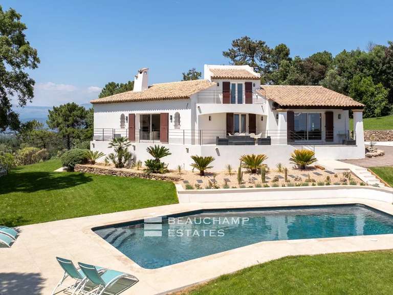 Villa Mandelieu-la-Napoule - 5 chambres - 275m²