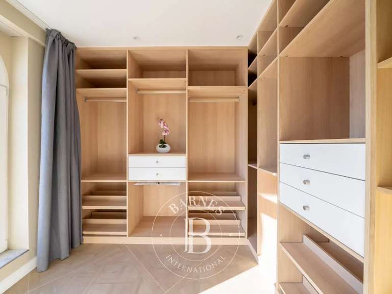 Villa with Sea view Mandelieu-la-Napoule - 5 bedrooms - 319m²