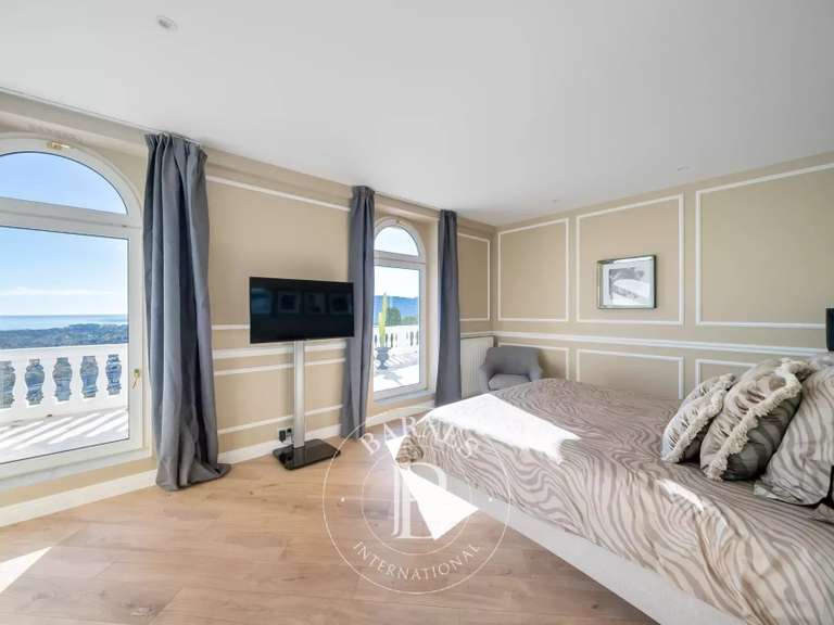 Villa with Sea view Mandelieu-la-Napoule - 5 bedrooms - 319m²
