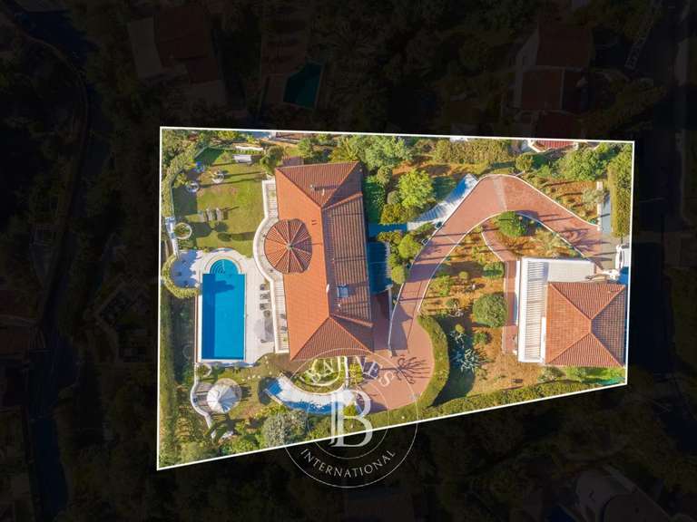 Villa with Sea view Mandelieu-la-Napoule - 5 bedrooms - 319m²