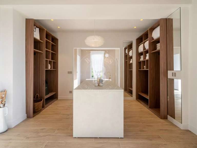 Villa Mandelieu-la-Napoule - 6 chambres - 306m²