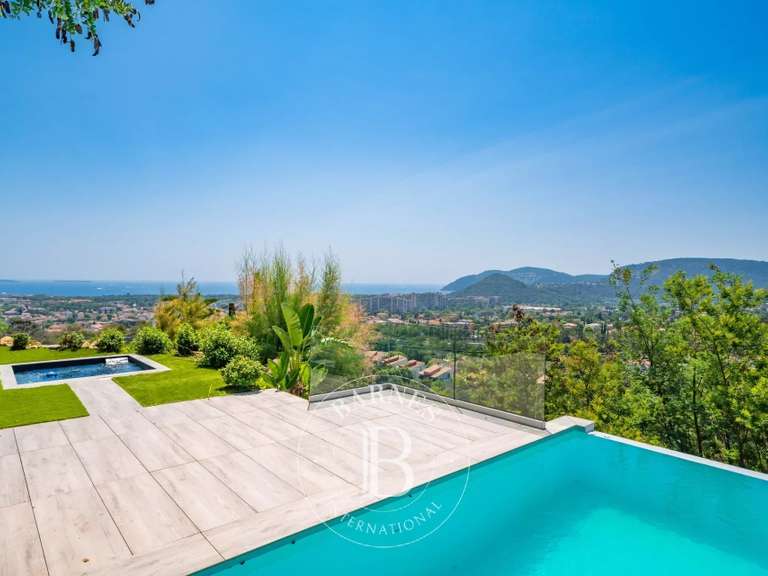 Villa Mandelieu-la-Napoule - 5 chambres - 419m²