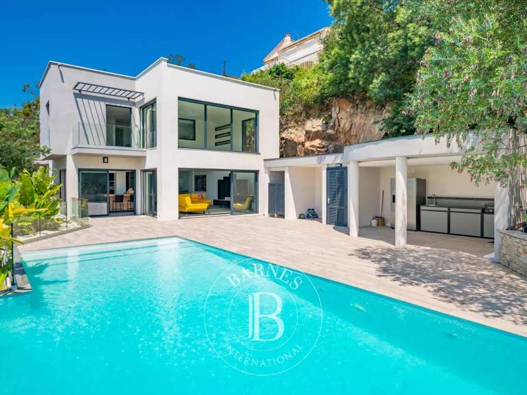 Villa Mandelieu-la-Napoule - 5 chambres - 419m²