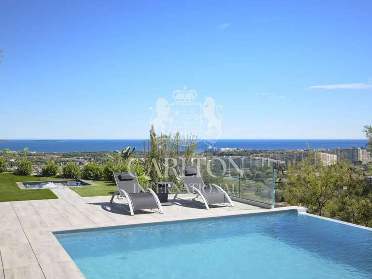 Villa Mandelieu-la-Napoule - 5 chambres - 303m²