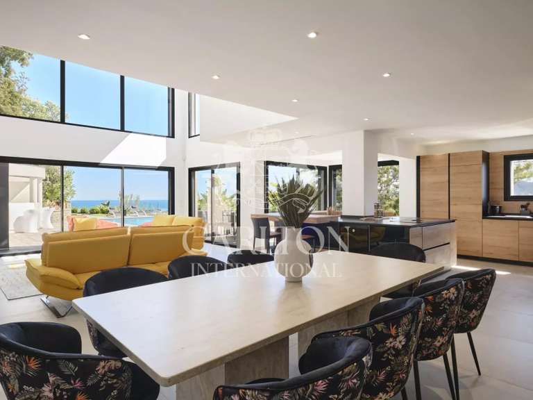 Villa Mandelieu-la-Napoule - 5 chambres - 303m²