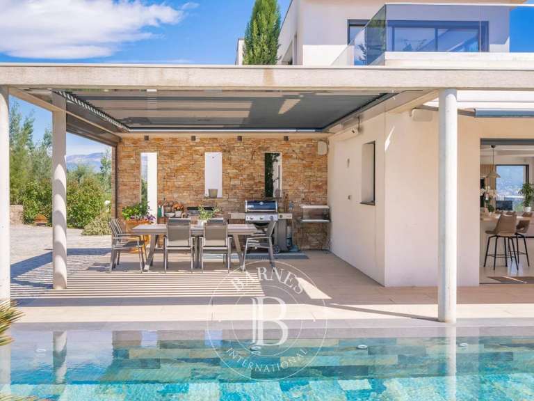 Villa Mandelieu-la-Napoule - 4 chambres - 221m²