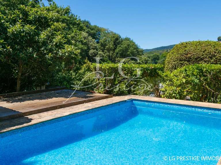 Villa Mandelieu-la-Napoule - 5 chambres - 250m²