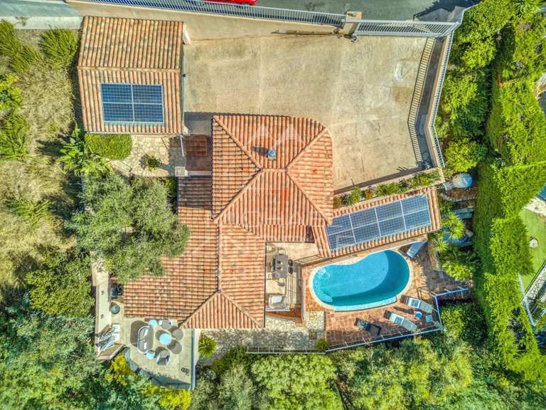 Villa Mandelieu-la-Napoule - 4 chambres - 221m²