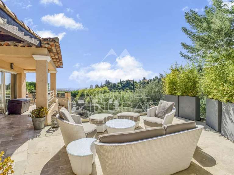 Villa Mandelieu-la-Napoule - 4 chambres - 221m²