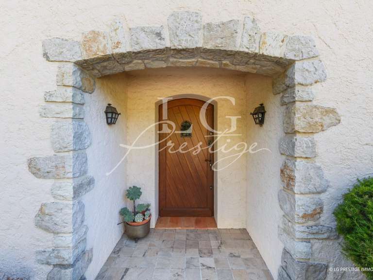 Villa Mandelieu-la-Napoule - 5 bedrooms - 235m²