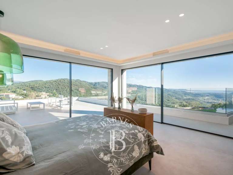 Villa with Sea view Mandelieu-la-Napoule - 4 bedrooms - 560m²