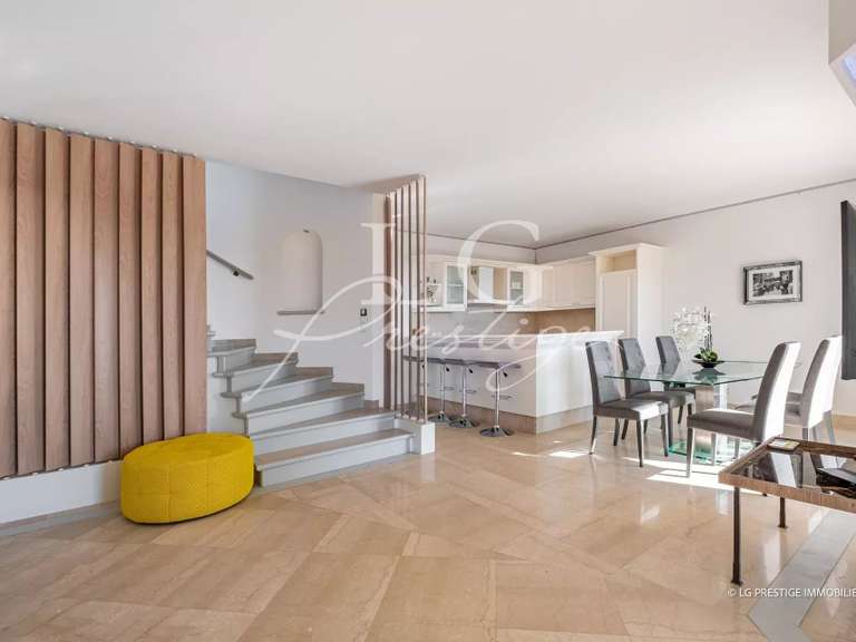 Villa with Sea view Mandelieu-la-Napoule - 3 bedrooms - 118m²