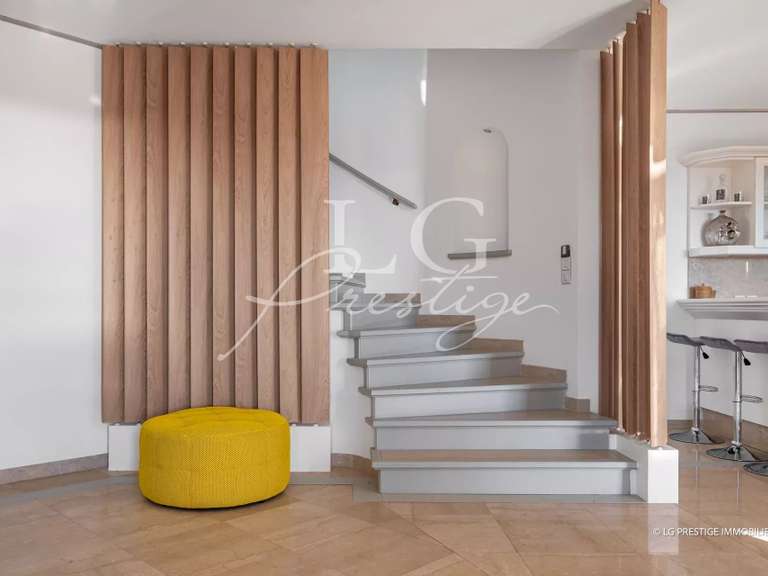 Villa with Sea view Mandelieu-la-Napoule - 3 bedrooms - 118m²