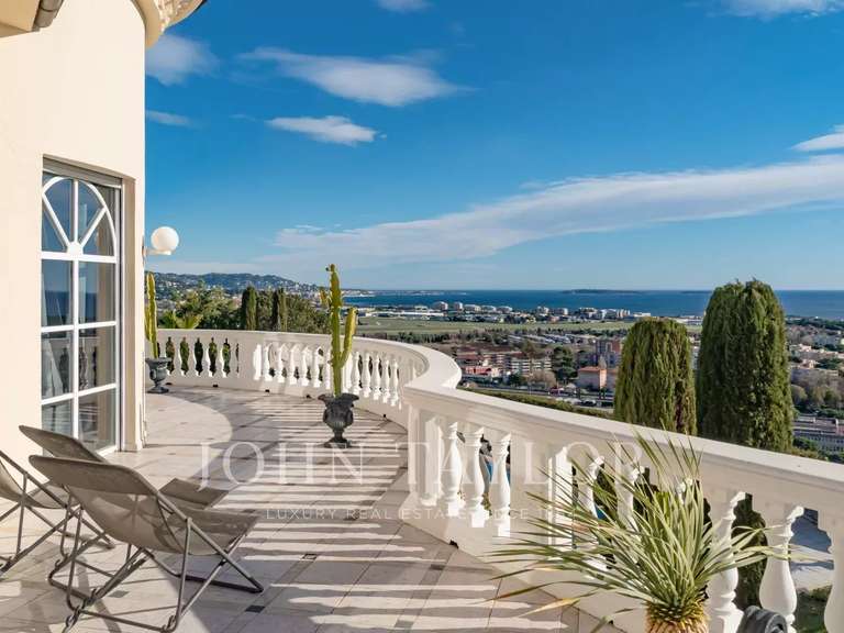Villa with Sea view Mandelieu-la-Napoule - 6 bedrooms - 299m²