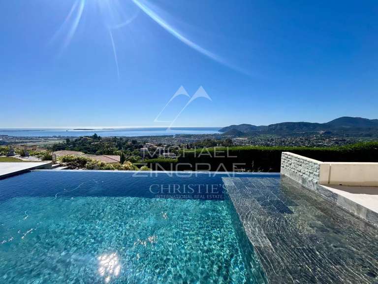 Villa with Sea view Mandelieu-la-Napoule - 4 bedrooms - 215m²